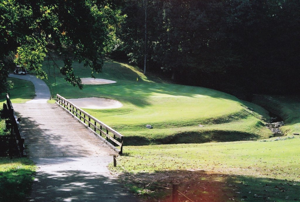 Path on hole 5